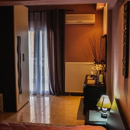 Bojana' S Luxury House Apartment Larissa Exterior photo
